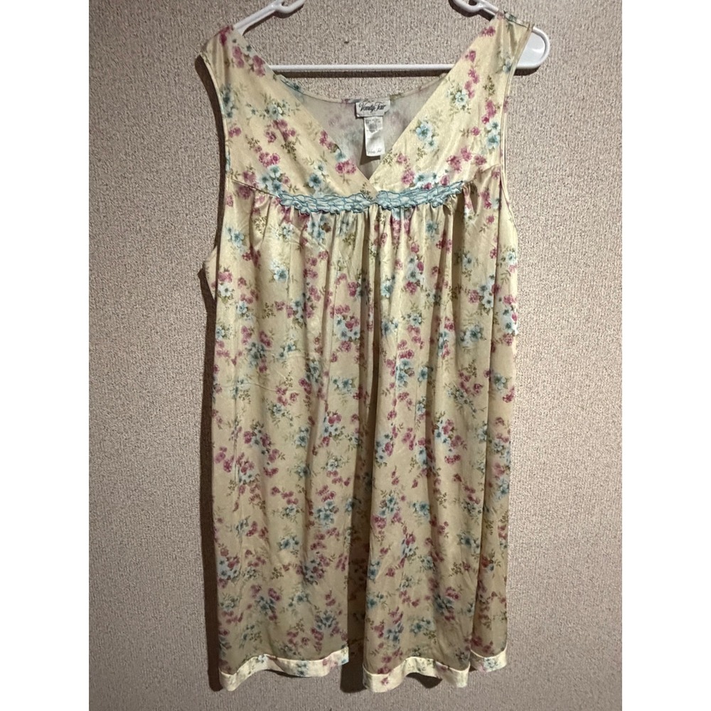 Vanity Fair Women Yellow Floral V-Neck Sleeveless Nightgown Lace Trim 1X 30-807